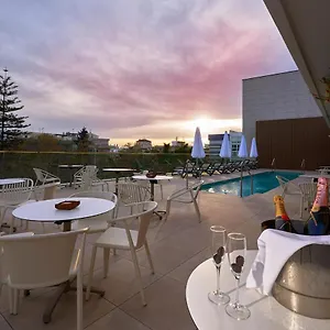 4* Hotel Obal